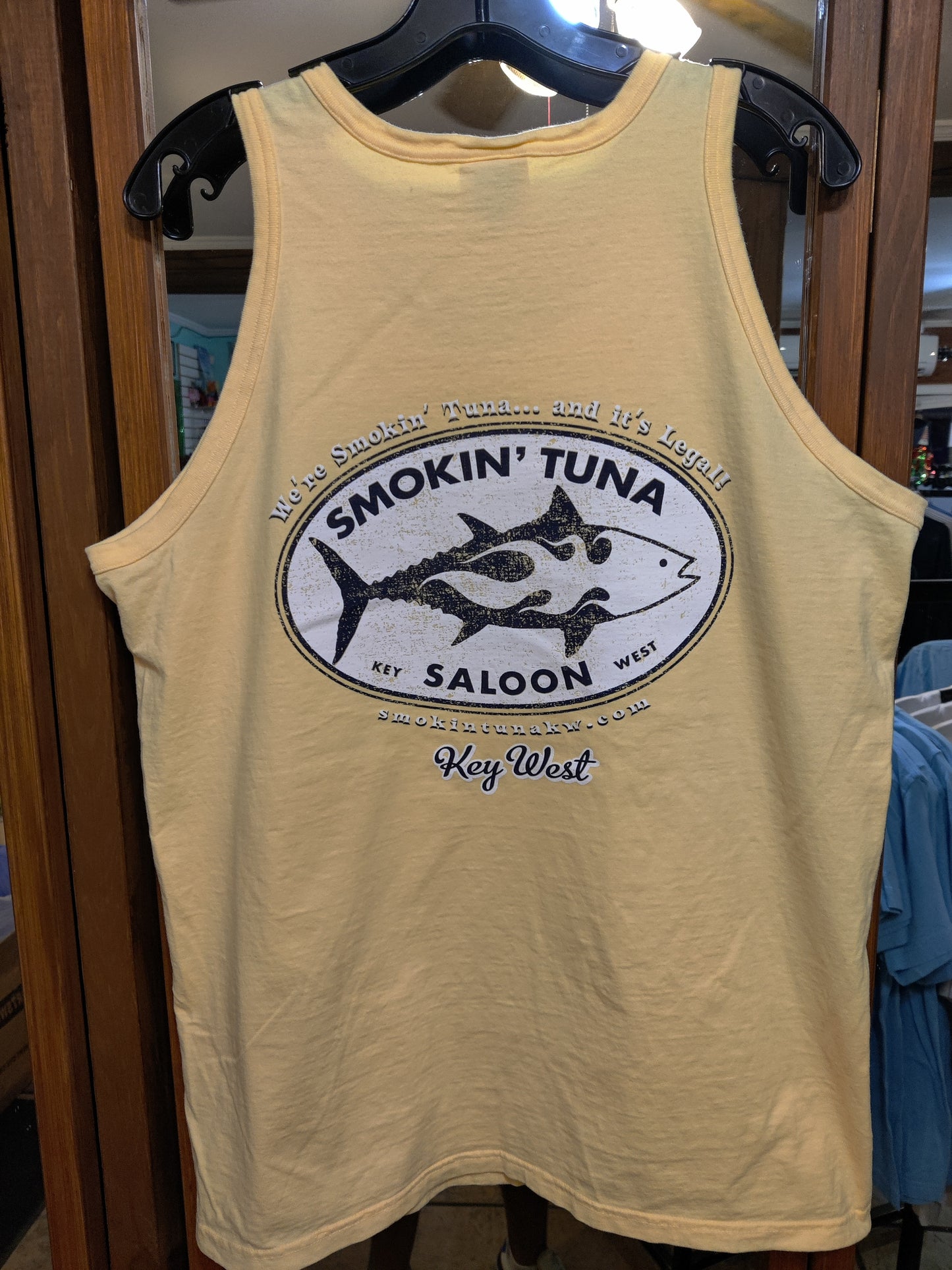 AUSTINS DISTRESSED TANK